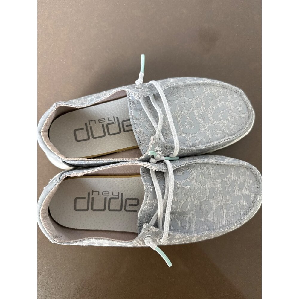 Hey Dude Youth 3-4 Cat Eye Grey Excellent condition - Picture 3 of 7